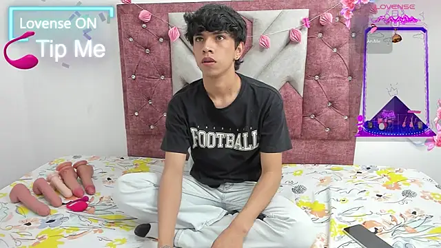 Snapshot of Santy_carrington chatting on March 2025 09:11:02 PM Santy carrington online show from March 2025 09:11:02 PM