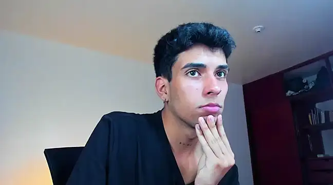 Snapshot of shawn__sanderson1 chatting on January 2025 07:14:02 PM shawn sanderson1 online show from January 2025 07:14:02 PM