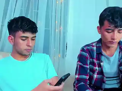 Snapshot of shawn__sanderson1 chatting on February 2025 06:33:01 PM shawn sanderson1 online show from February 2025 06:33:01 PM