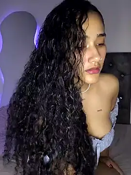 jaderossxx online show from April 2026 10:37:01 PM