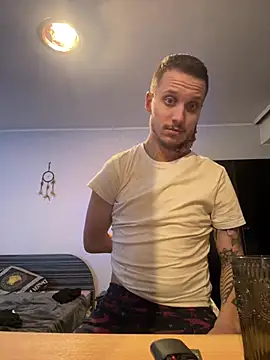 Snapshot of BWC69_69_69 chatting on February 2025 05:57:01 PM BWC69 69 69 online show from February 2025 05:57:01 PM