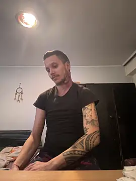 Snapshot of BWC69_69_69 chatting on February 2025 04:45:02 PM BWC69 69 69 online show from February 2025 04:45:02 PM