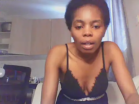 Snapshot of sweetanabella4 chatting on July 2026 01:20:01 PM sweetanabella4 online show from July 2026 01:20:01 PM