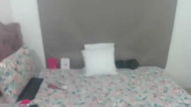 kimberlyjamexxx online show from June 2026 02:49:01 AM