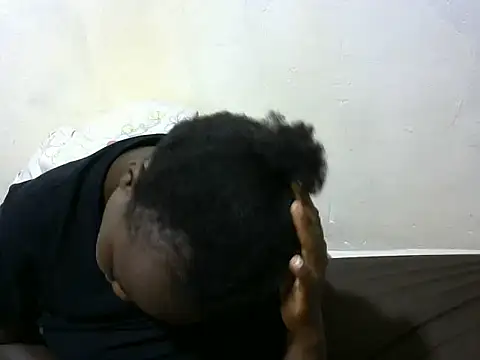 Snapshot of Thicky_kyla chatting on January 2026 06:35:02 PM Thicky kyla online show from January 2026 06:35:02 PM