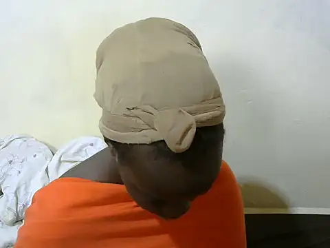 Snapshot of Thicky_kyla chatting on February 2026 12:56:02 PM Thicky kyla online show from February 2026 12:56:02 PM