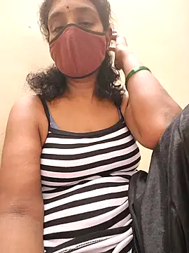 Snapshot of Tamil--Rani chatting on February 2025 04:35:01 PM Tamil--Rani online show from February 2025 04:35:01 PM