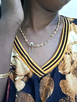 Snapshot of Tamil--Rani chatting on December 2025 01:48:01 PM Tamil--Rani online show from December 2025 01:48:01 PM