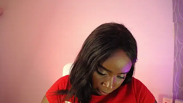 Britanymooree online show from December 2024 04:10:02 AM