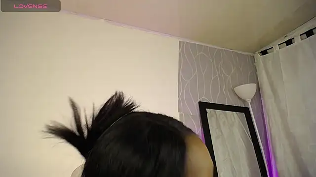 Britanymooree online show from February 2025 09:37:02 PM