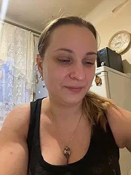 Snapshot of OlgaBuzzz chatting on December 2024 02:42:02 AM OlgaBuzzz online show from December 2024 02:42:02 AM