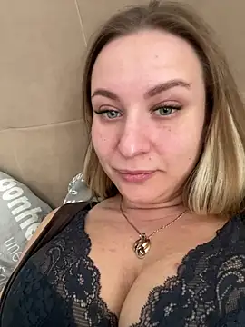 OlgaBuzzz online show from February 2026 05:33:02 AM