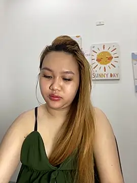 Odette68 online show from March 2026 12:25:01 AM