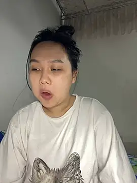 Odette68 online show from July 2026 12:17:02 AM