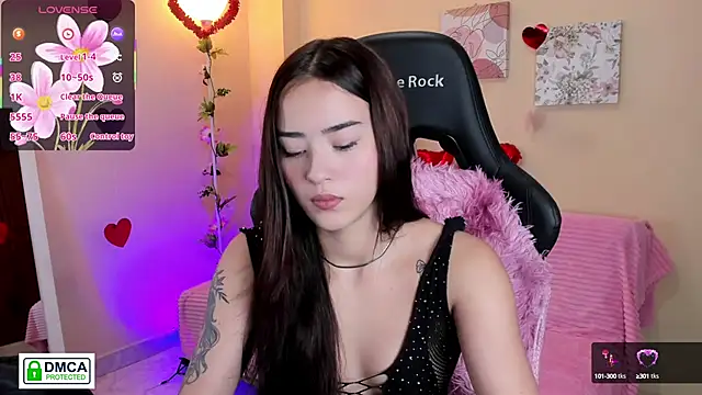 Veronica isaza   online show from February 2025 12:43:01 PM