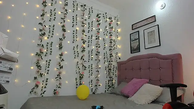 Debora brown online show from January 2025 12:01:01 AM