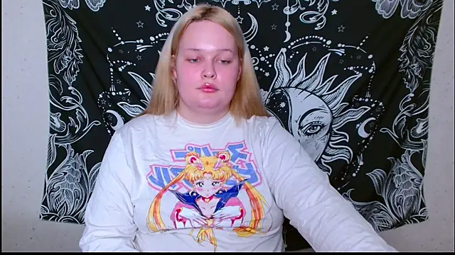 rozzhaos8 online show from February 2026 07:53:02 PM