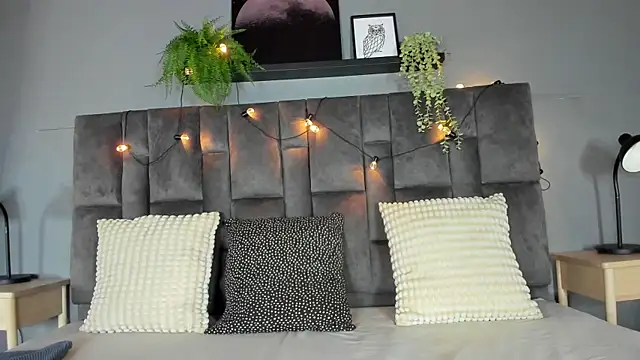 AmbarHills 1 online show from June 2026 11:41:02 AM