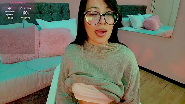 Snapshot of lovely__martina chatting on March 2025 04:56:02 PM lovely martina online show from March 2025 04:56:02 PM