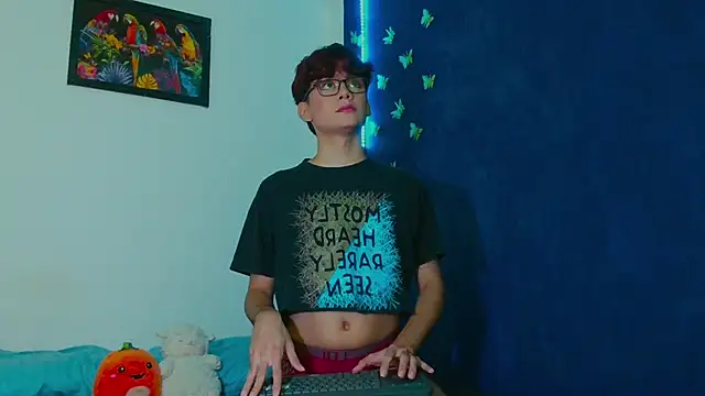 Snapshot of arnold_laurent_ chatting on November 2025 07:07:01 AM arnold laurent online show from November 2025 07:07:01 AM