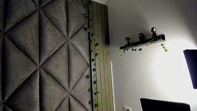 AbbyWathson online show from March 2026 11:47:02 AM