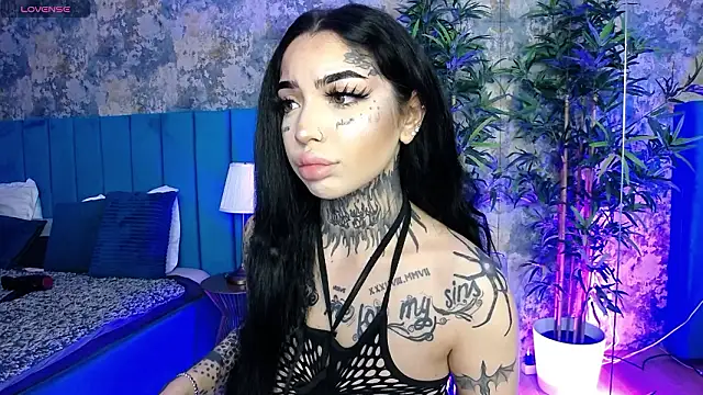 CreamyInkky  online show from February 2026 07:23:02 AM