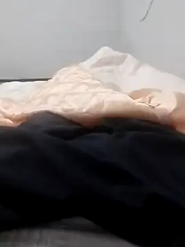 Snapshot of Ricardao13 chatting on November 2025 11:43:01 AM Ricardao13 online show from November 2025 11:43:01 AM