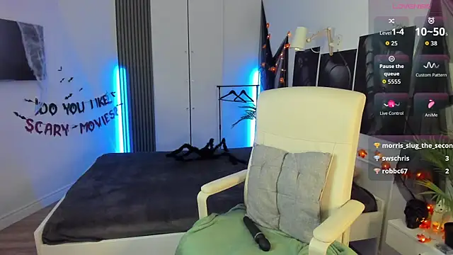 Snapshot of SashaSunlight chatting on October 2025 02:41:02 PM SashaSunlight online show from October 2025 02:41:02 PM