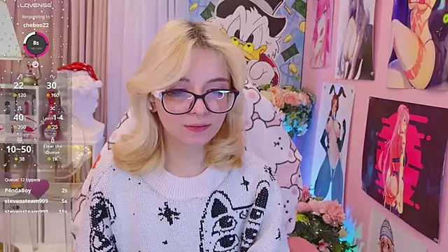 Coconut Mia online show from December 2024 12:18:01 AM