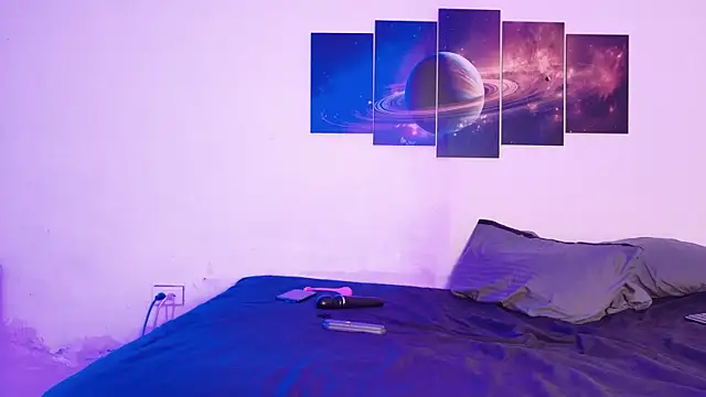 Snapshot of evanandsunny chatting on November 2025 11:41:01 PM evanandsunny online show from November 2025 11:41:01 PM