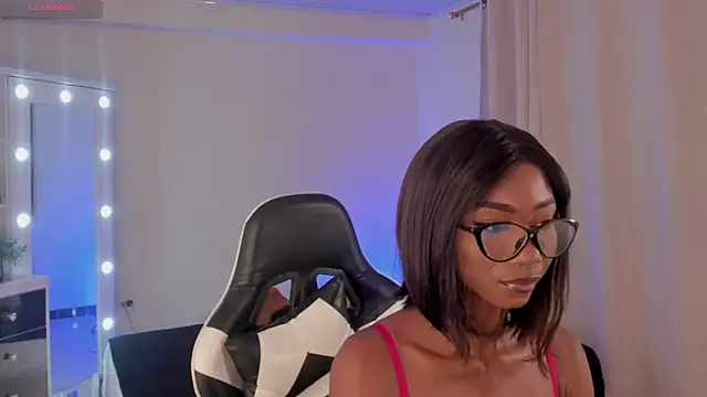 Snapshot of SavannahWildee chatting on February 2025 02:24:01 PM SavannahWildee online show from February 2025 02:24:01 PM