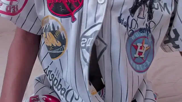 Snapshot of SavannahWildee chatting on October 2025 12:08:02 PM SavannahWildee online show from October 2025 12:08:02 PM