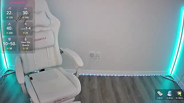 Snapshot of PorchaPlay chatting on December 2024 03:16:02 AM PorchaPlay online show from December 2024 03:16:02 AM