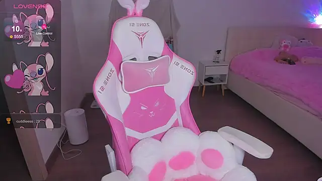 Snapshot of molly_murrrr chatting on January 2025 05:58:01 PM molly murrrr online show from January 2025 05:58:01 PM