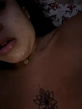 Avint-Perfeita online show from September 2025 06:52:02 PM