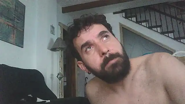 Snapshot of FJcouple chatting on December 2024 09:40:02 AM FJcouple online show from December 2024 09:40:02 AM