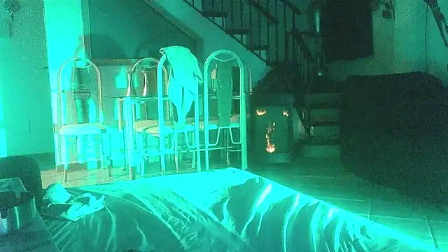 Snapshot of FJcouple chatting on December 2024 05:58:02 PM FJcouple online show from December 2024 05:58:02 PM