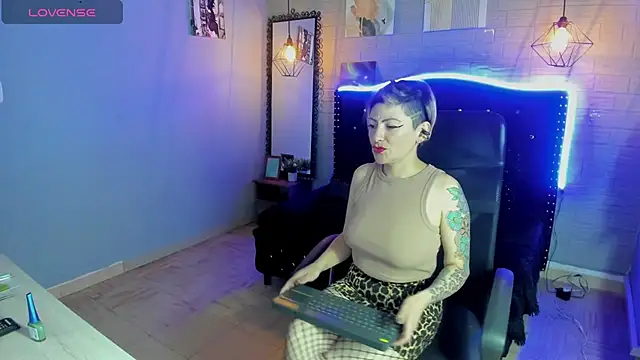 Maria fernandaxxx  online show from December 2024 01:51:01 AM