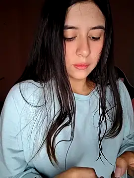  maiahairy  online show from December 2025 10:04:01 PM