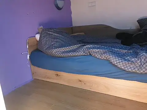 eblata04 online show from March 2025 12:22:02 PM