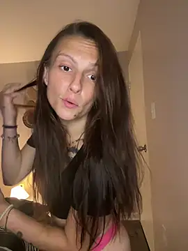 snowrillaxxx online show from July 2026 05:12:01 AM