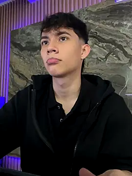 Snapshot of RyanGosslling_ chatting on December 2025 12:43:02 PM RyanGosslling online show from December 2025 12:43:02 PM