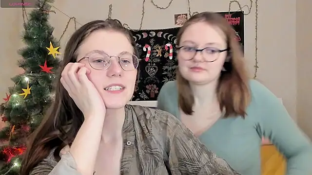 Snapshot of BebKonie chatting on December 2024 06:59:01 AM BebKonie online show from December 2024 06:59:01 AM