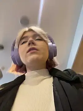 Baby  Naughty online show from January 2025 09:15:01 AM