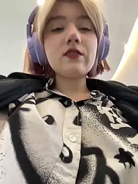 Baby  Naughty online show from January 2025 11:22:02 AM