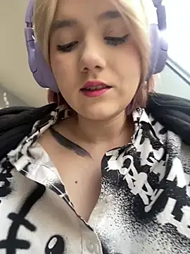 Baby  Naughty online show from February 2025 08:11:01 AM