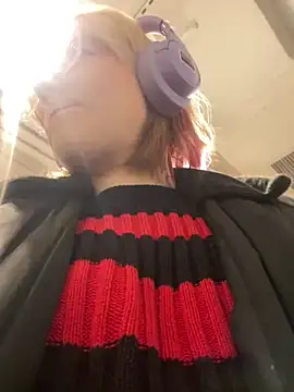 Baby  Naughty online show from March 2025 11:18:02 AM