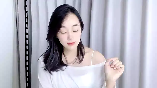 cloud8822 online show from November 2025 02:50:02 PM