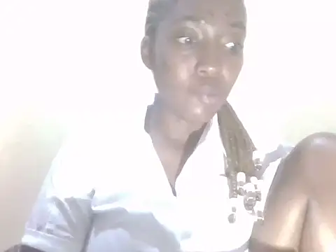 Snapshot of Sexxy_bre chatting on November 2025 03:00:01 PM Sexxy bre online show from November 2025 03:00:01 PM