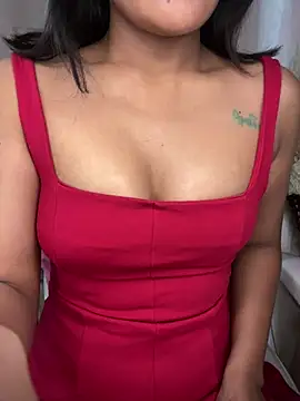 LeisyXO online show from February 2025 07:56:01 PM